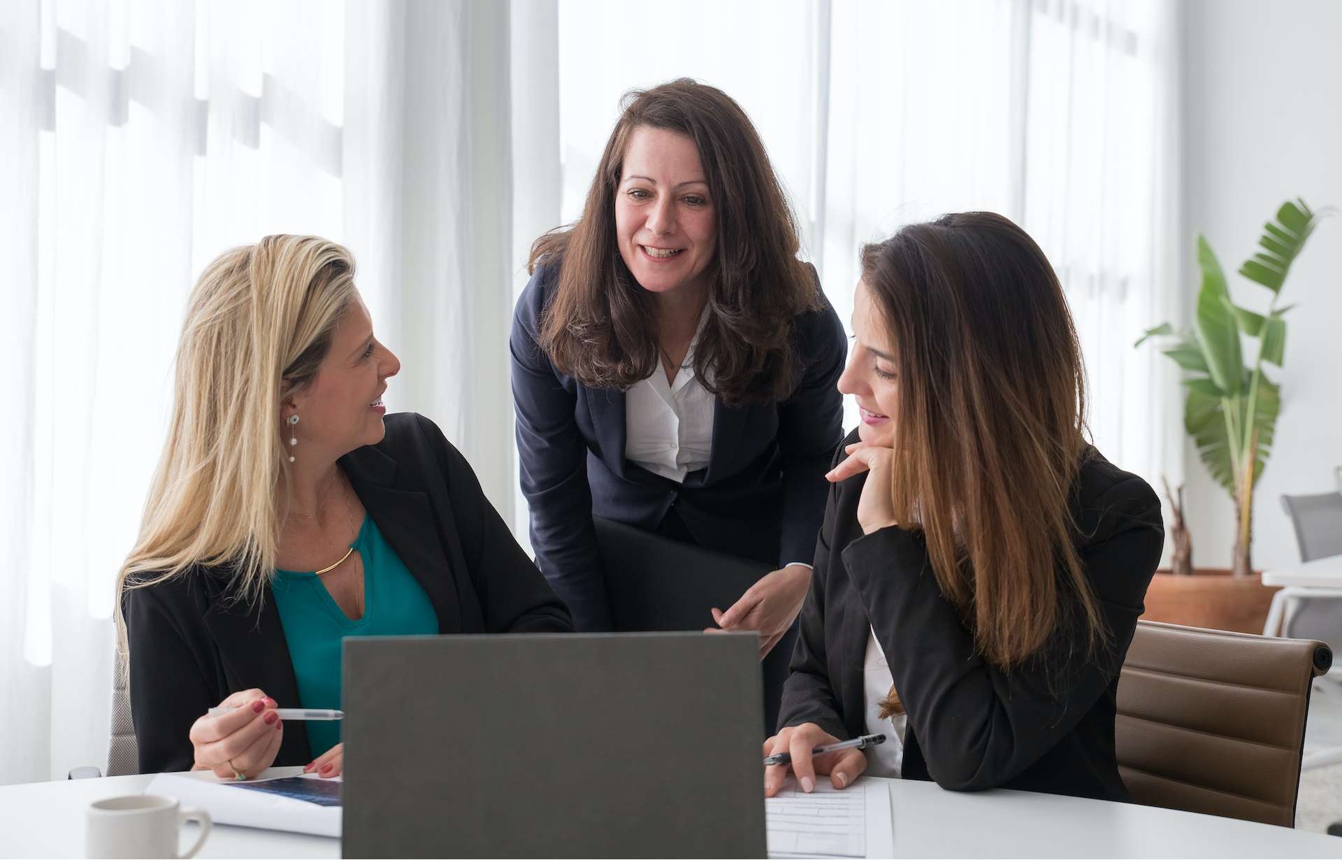 Tendencias CX 2023: Innovación en Experiencia del Cliente